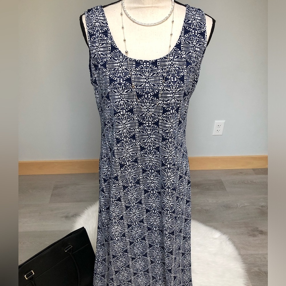 NorthStyle Navy & White Sand Dollar Print Stretchy Maxi Dress Size 14